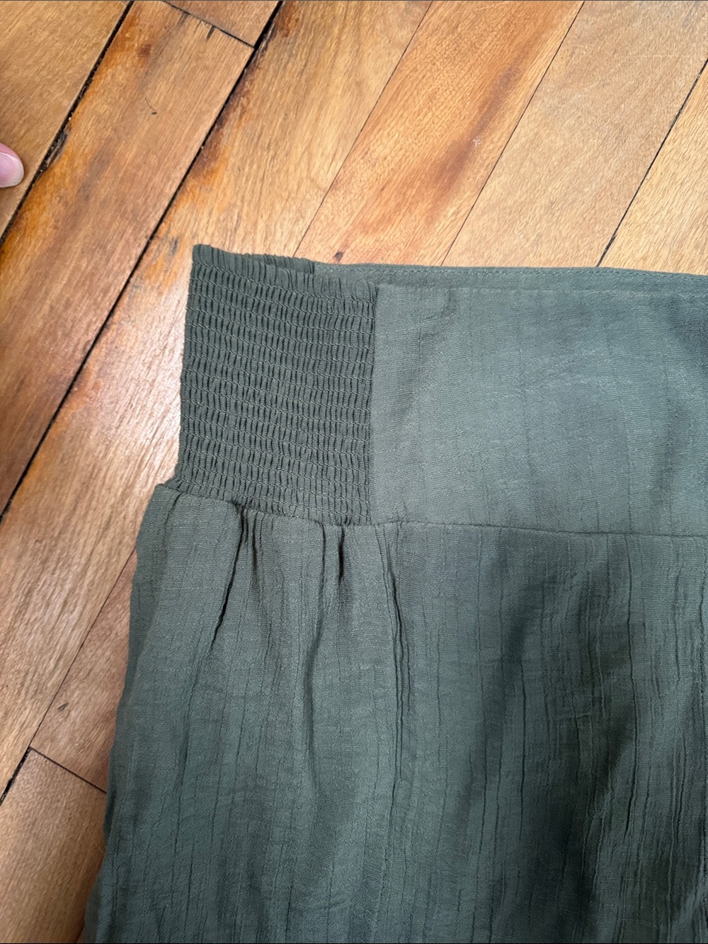 Nannette Olive Green Tiered Wide-Leg Pants - Picture 3 of 5